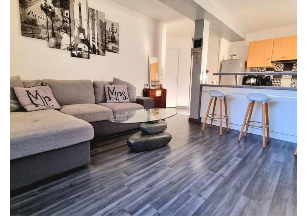 Superbe Appartement Avec Jardin Proche Versailles Saint-Cyr-lʼÉcole Екстериор снимка