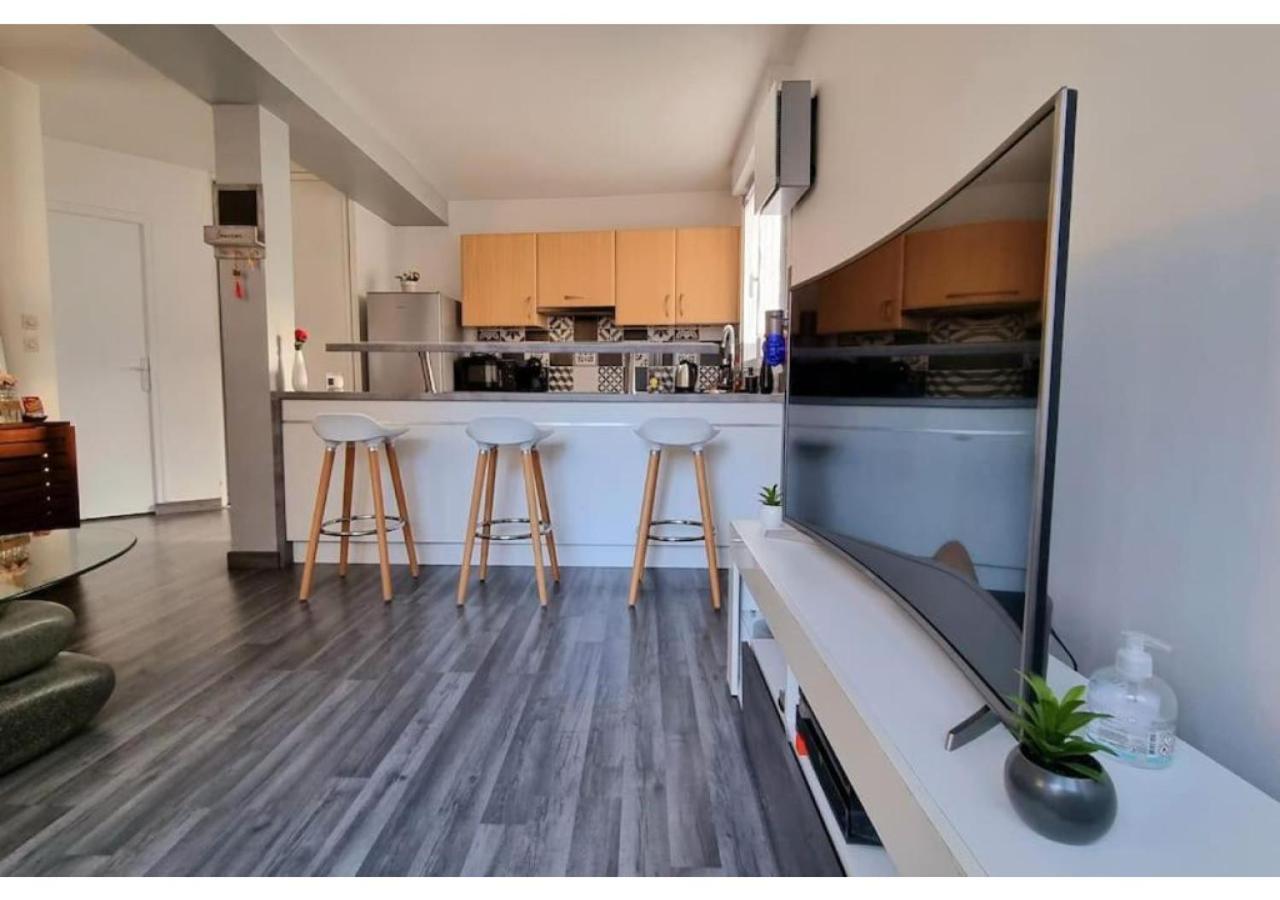 Superbe Appartement Avec Jardin Proche Versailles Saint-Cyr-lʼÉcole Екстериор снимка